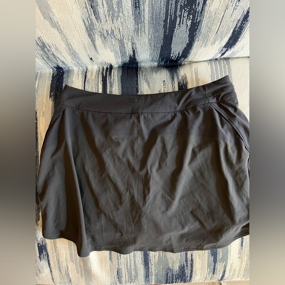 OUTDOOR VOICES SKORT - Picture 3 of 5